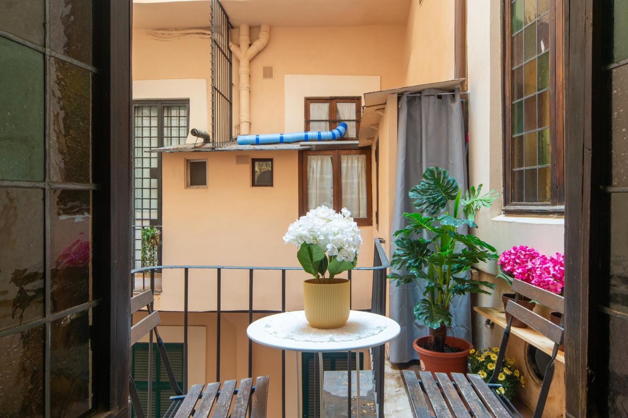 Apartment Cartari, Renaissance Flat A Few Steps From Piazza Navona And Vatican Rom